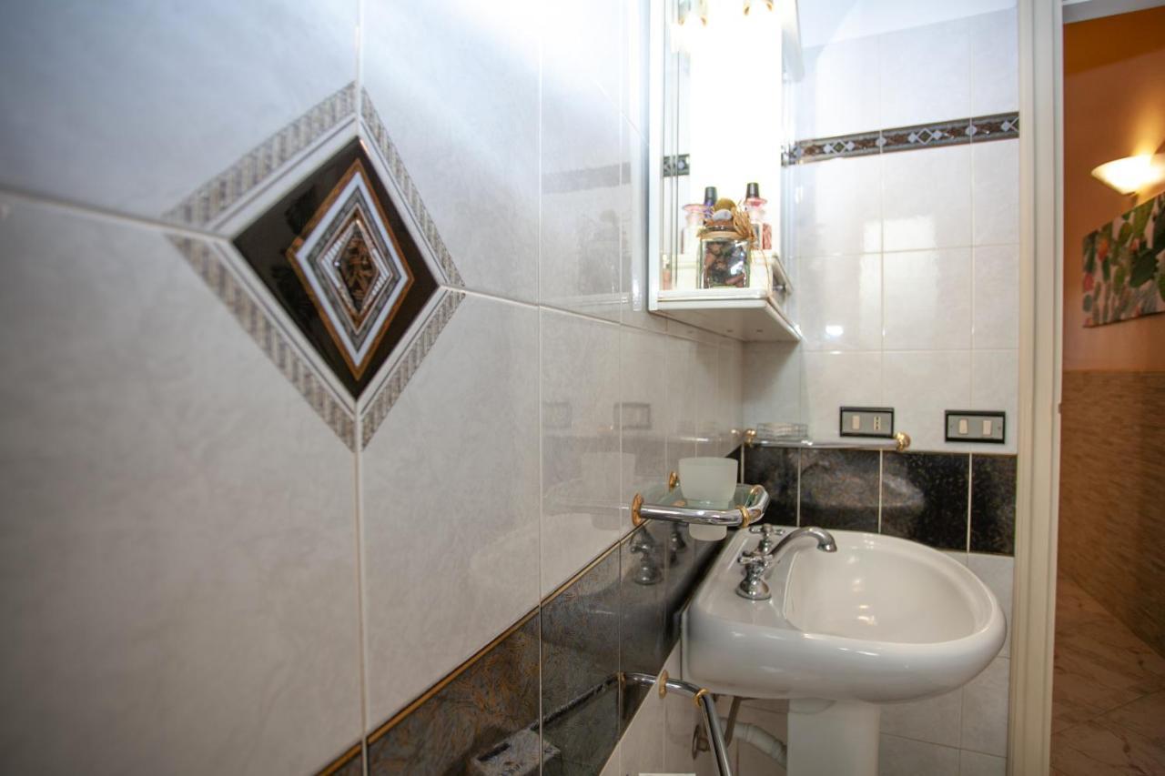 Casa Rosamaria Apartment จีอาร์ดีนี นักซอส ภายนอก รูปภาพ