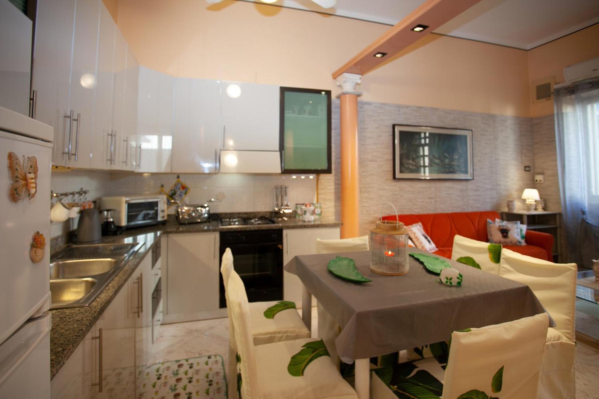 Casa Rosamaria Apartment จีอาร์ดีนี นักซอส ภายนอก รูปภาพ